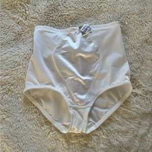 NWT VTG Cupid Shapewear High Rise Briefs Size 2XL